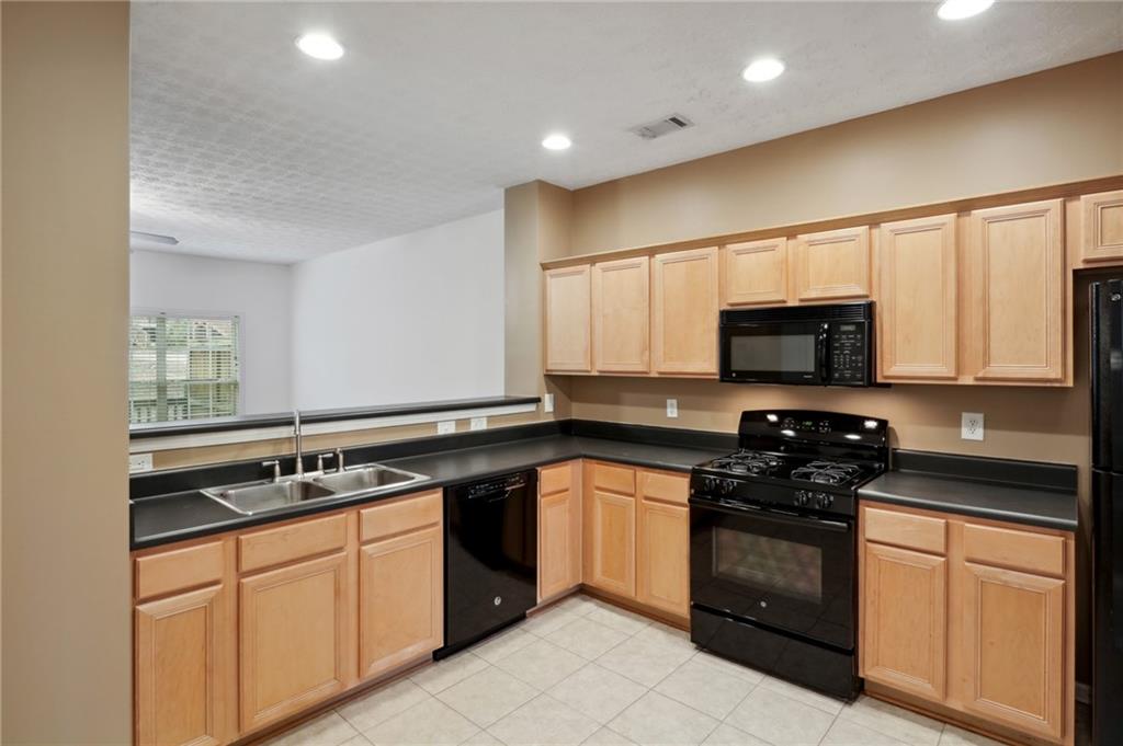 787 Brookside Parc Lane