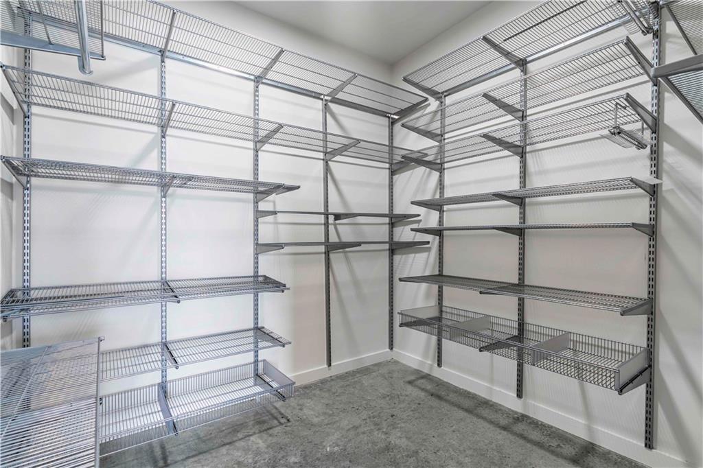 675 Greenwood Avenue NE Unit: 108