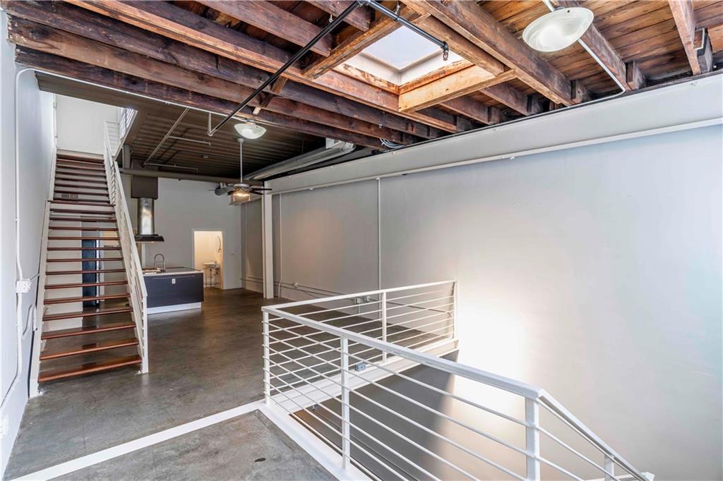 675 Greenwood Avenue NE Unit: 108