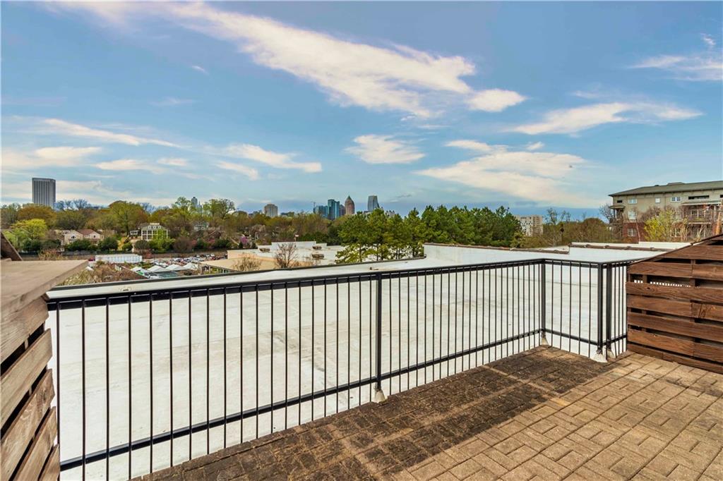 675 Greenwood Avenue NE Unit: 108