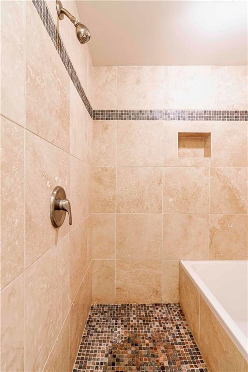 675 Greenwood Avenue NE Unit: 108