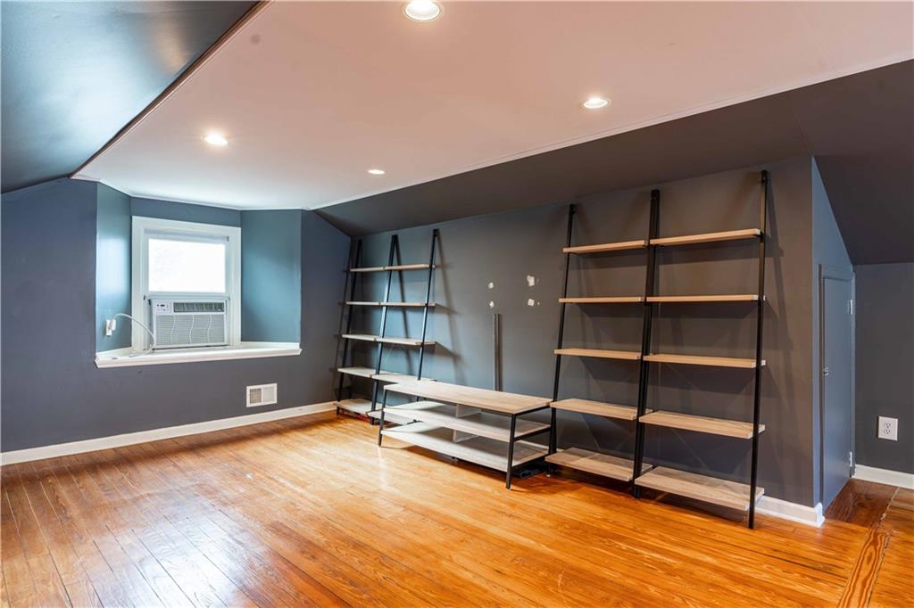 23 Kirkwood Road NE