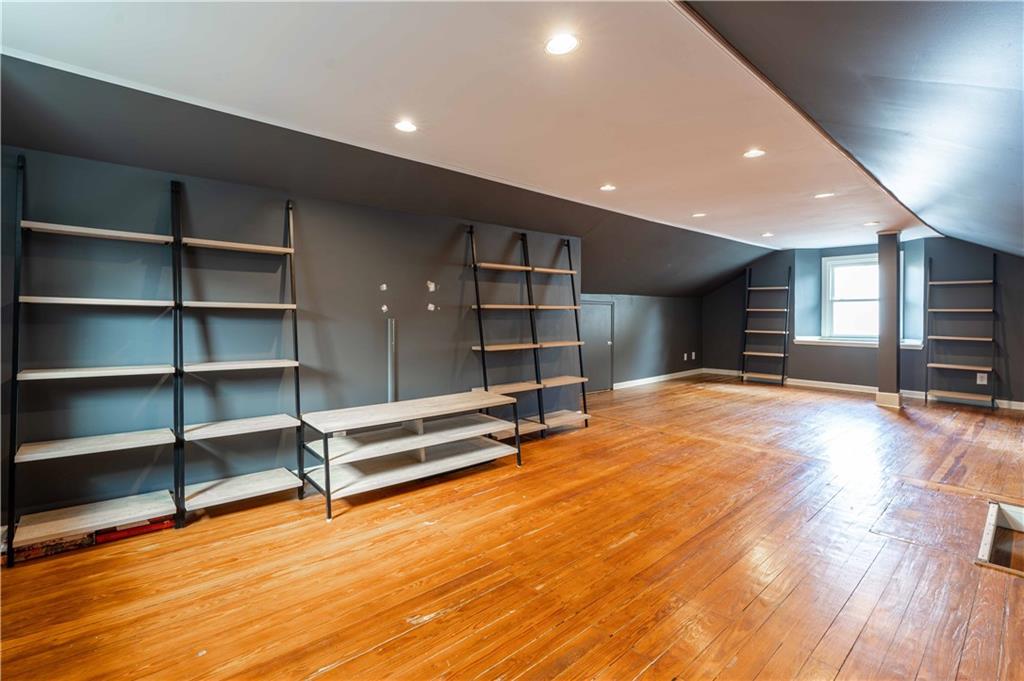 23 Kirkwood Road NE