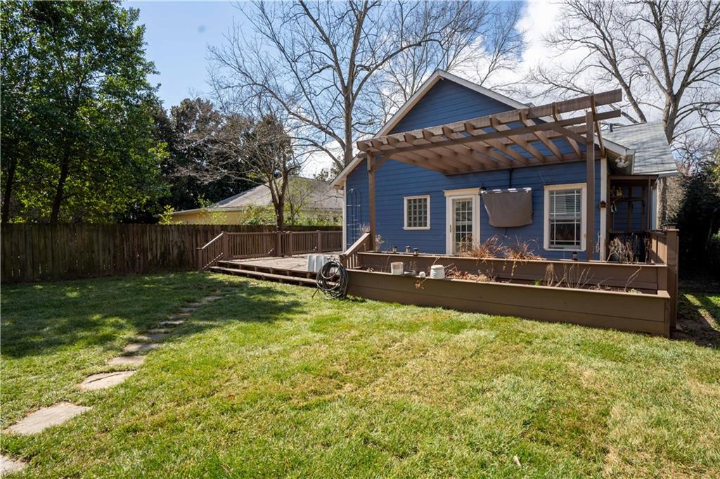 23 Kirkwood Road NE