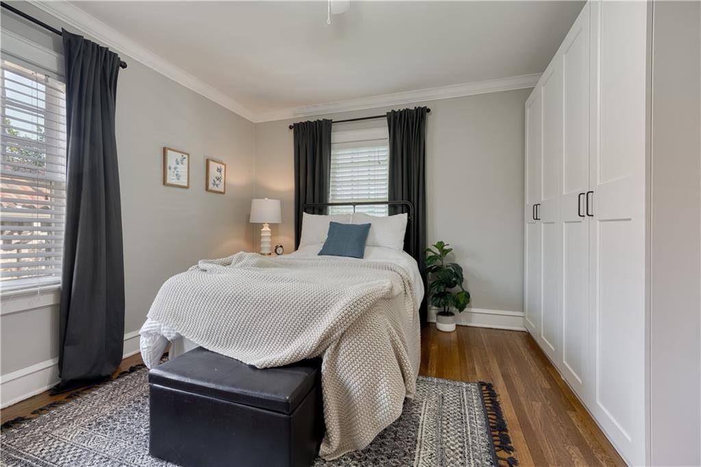 2 Collier Road NW Unit: 9
