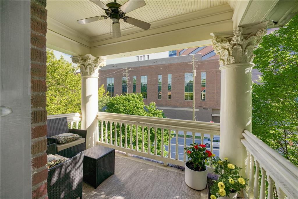2 Collier Road NW Unit: 9