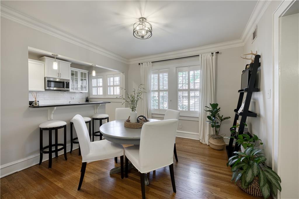 2 Collier Road NW Unit: 9