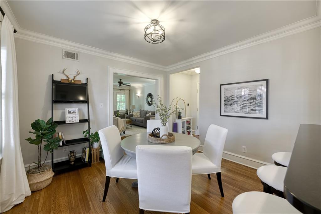 2 Collier Road NW Unit: 9
