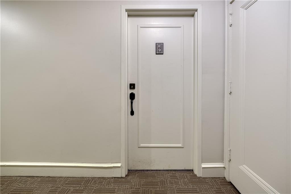 2 Collier Road NW Unit: 9
