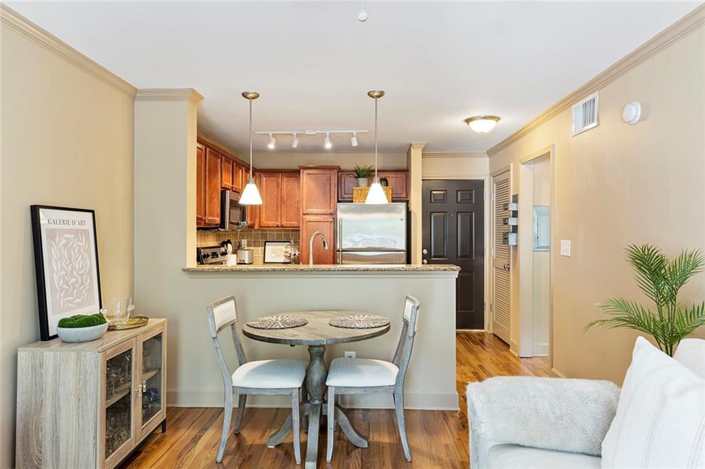 48 Peachtree Avenue NE Unit: 426