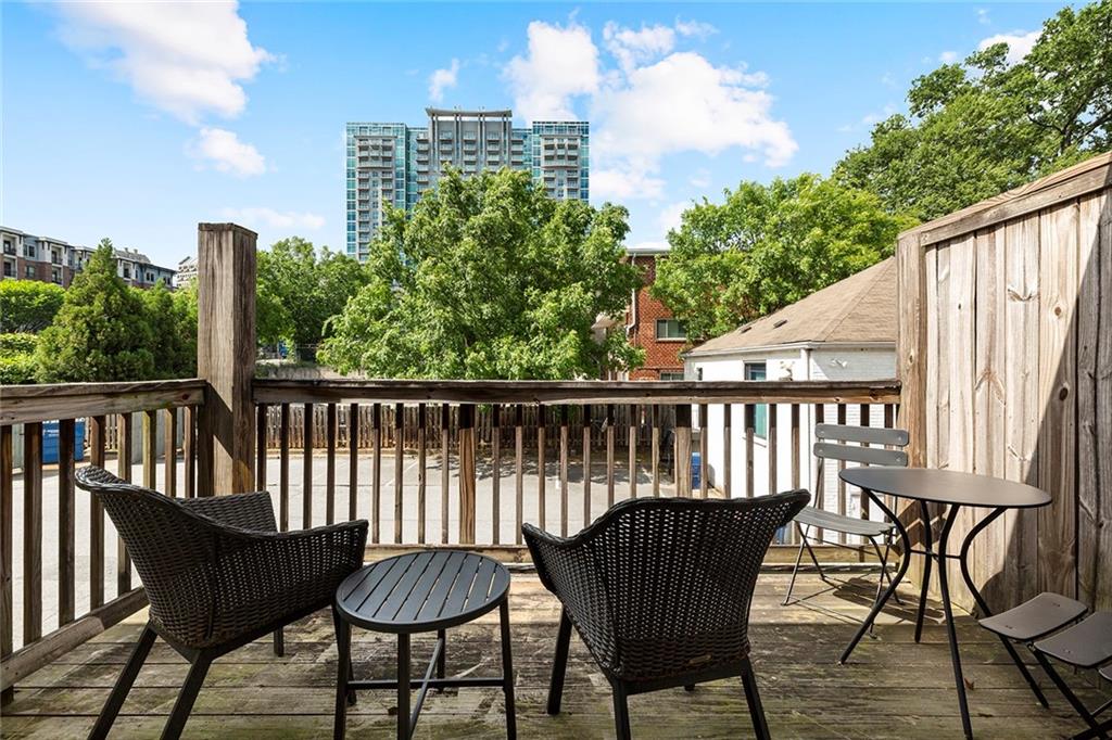48 Peachtree Avenue NE Unit: 426
