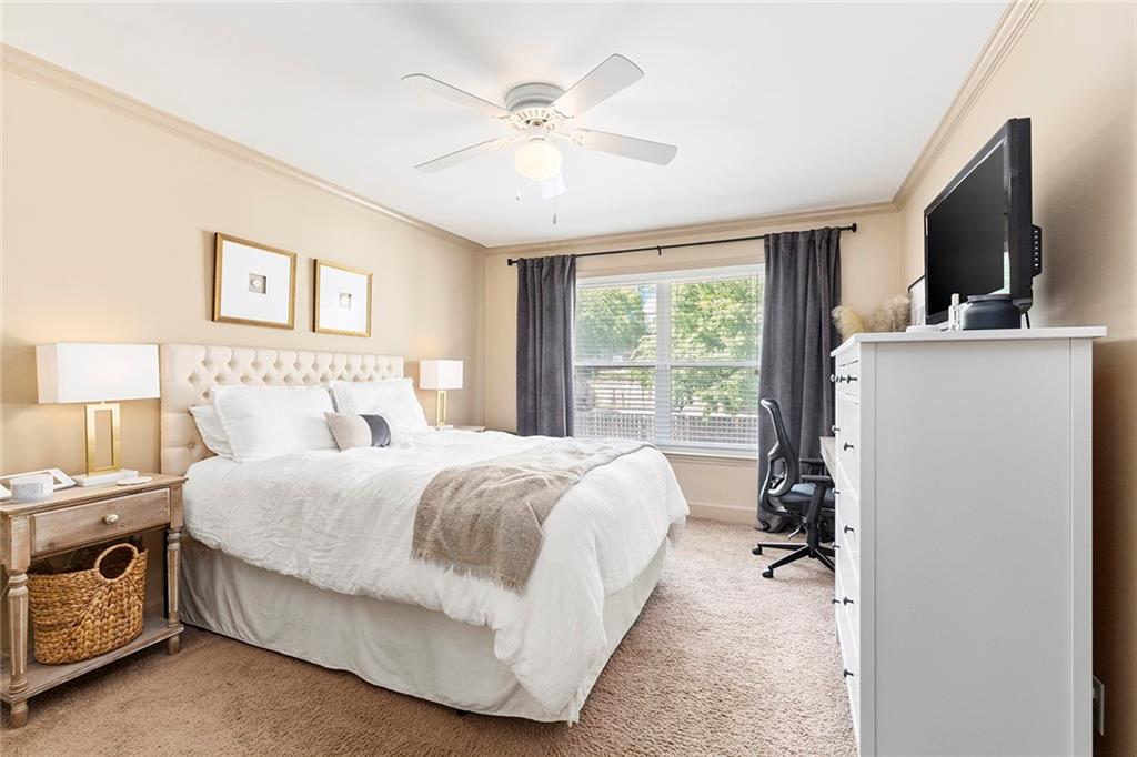 48 Peachtree Avenue NE Unit: 426