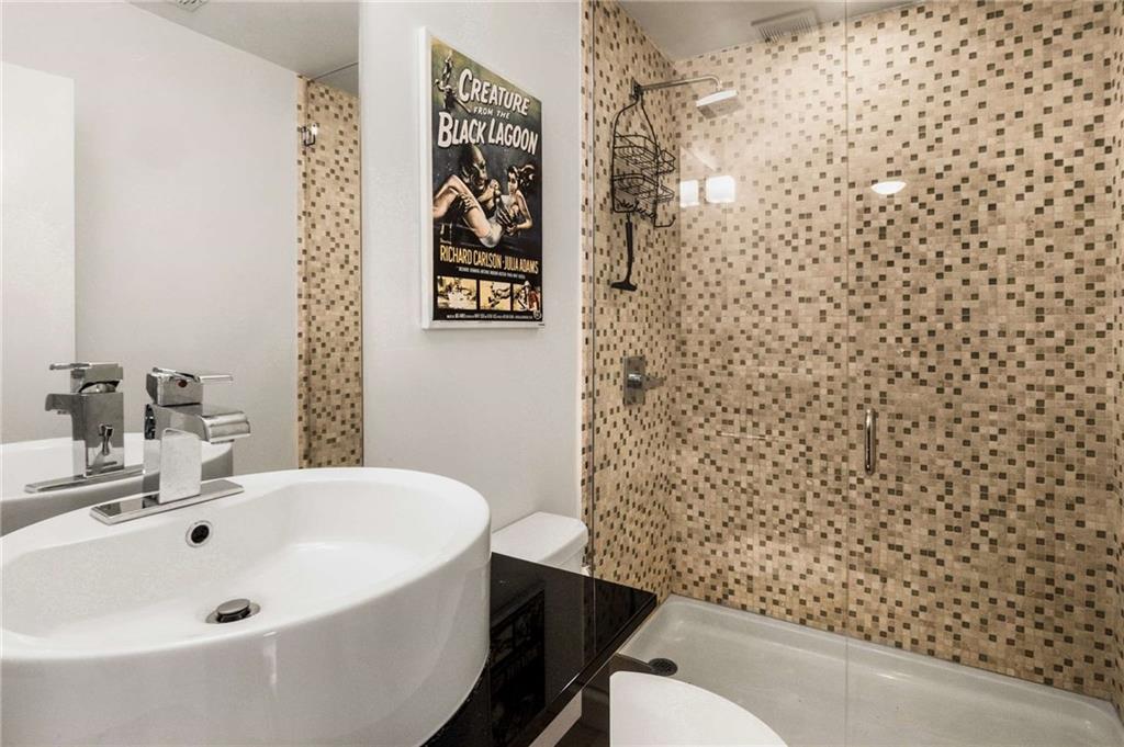 650 Glen Iris Drive NE Unit: 8