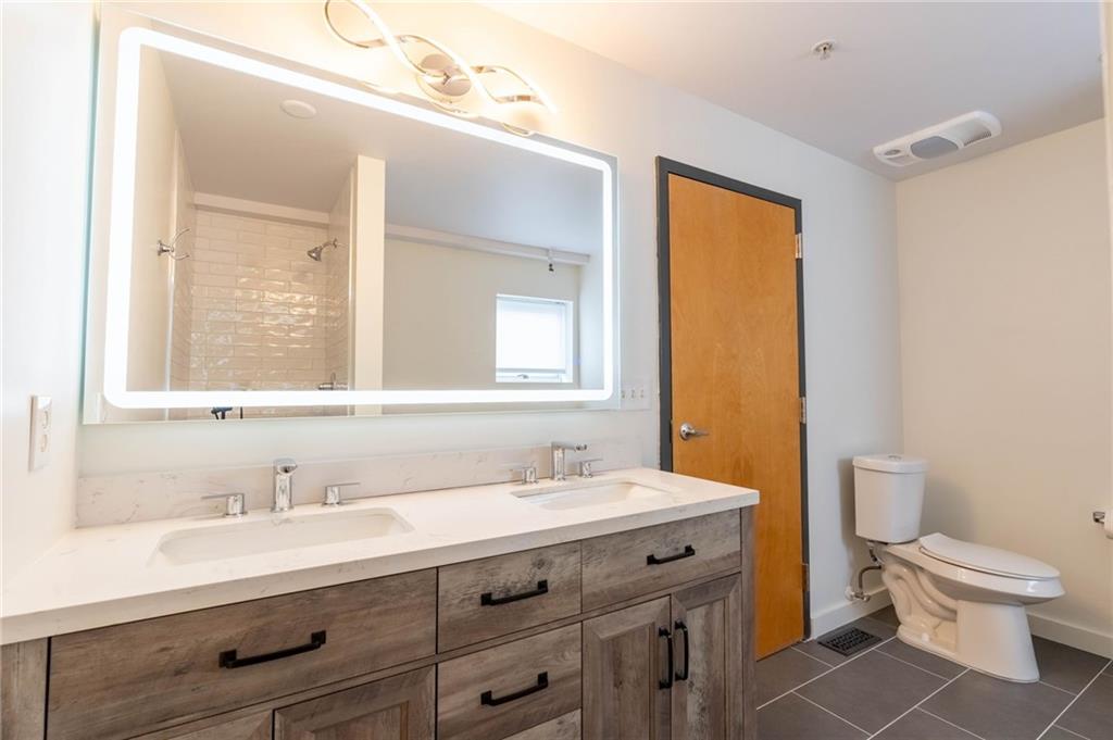 400 Village Parkway NE Unit: 126