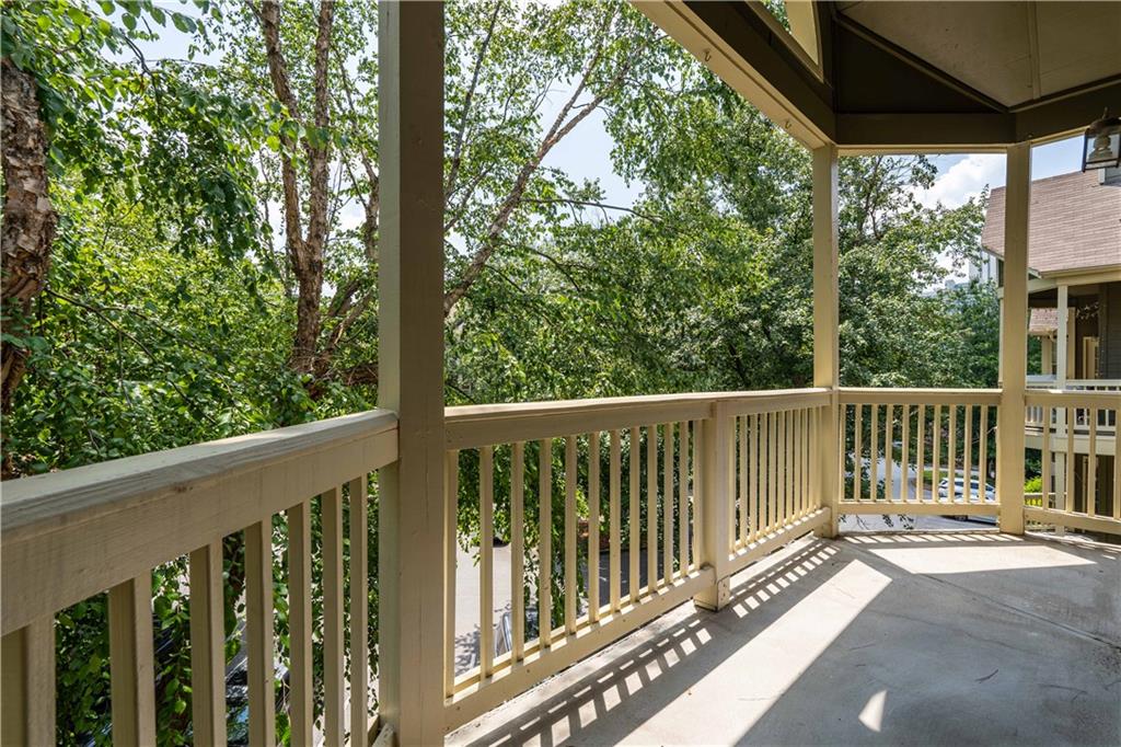 823 Mcgill Park Avenue NE Unit: 823
