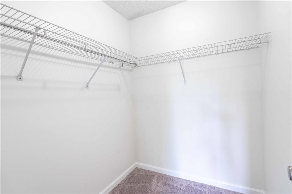 823 Mcgill Park Avenue NE Unit: 823