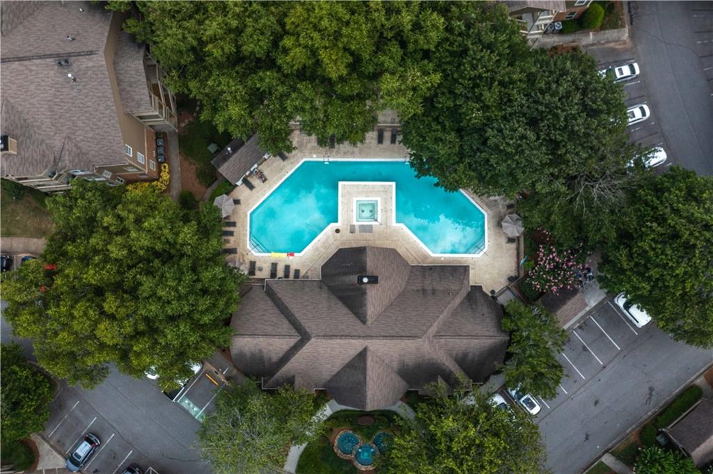 823 Mcgill Park Avenue NE Unit: 823