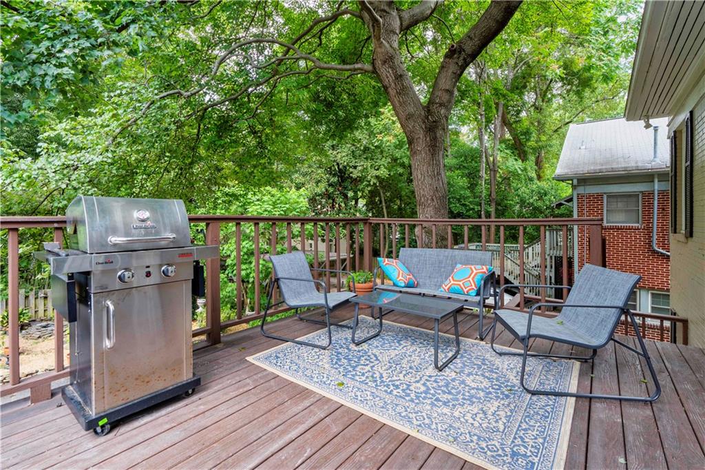 850 Charles Allen Drive NE