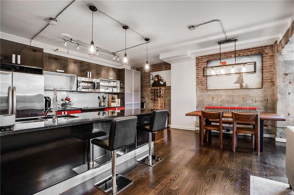 650 Glen Iris Drive NE Unit: 10