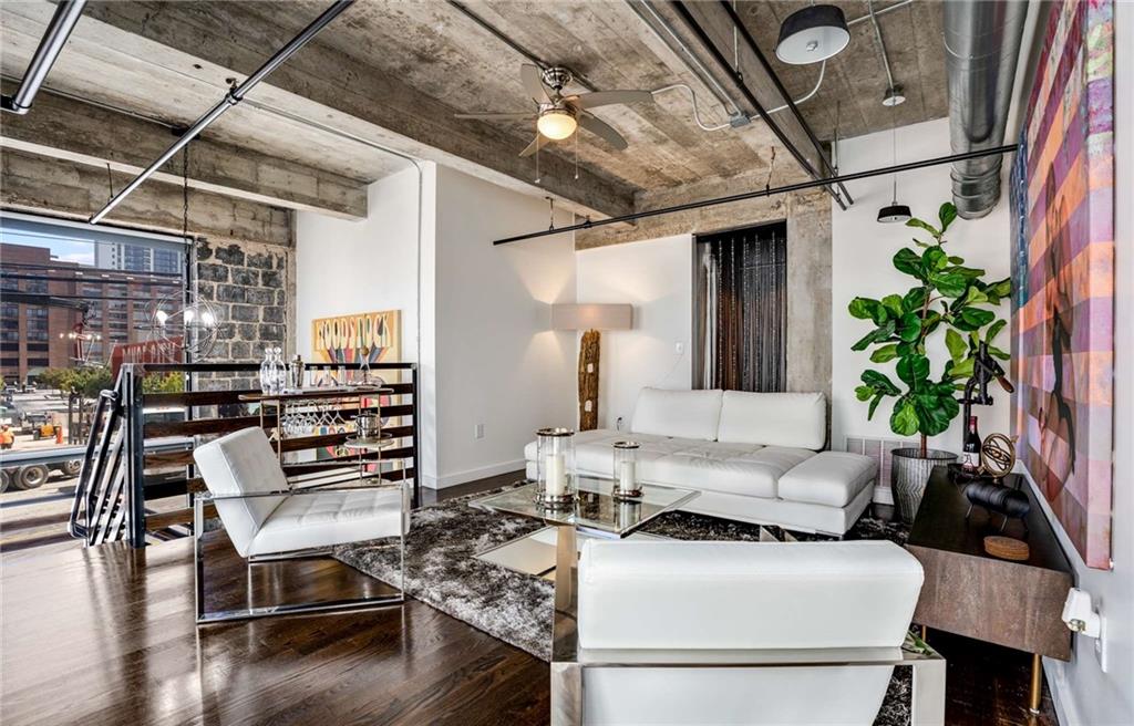 650 Glen Iris Drive NE Unit: 10