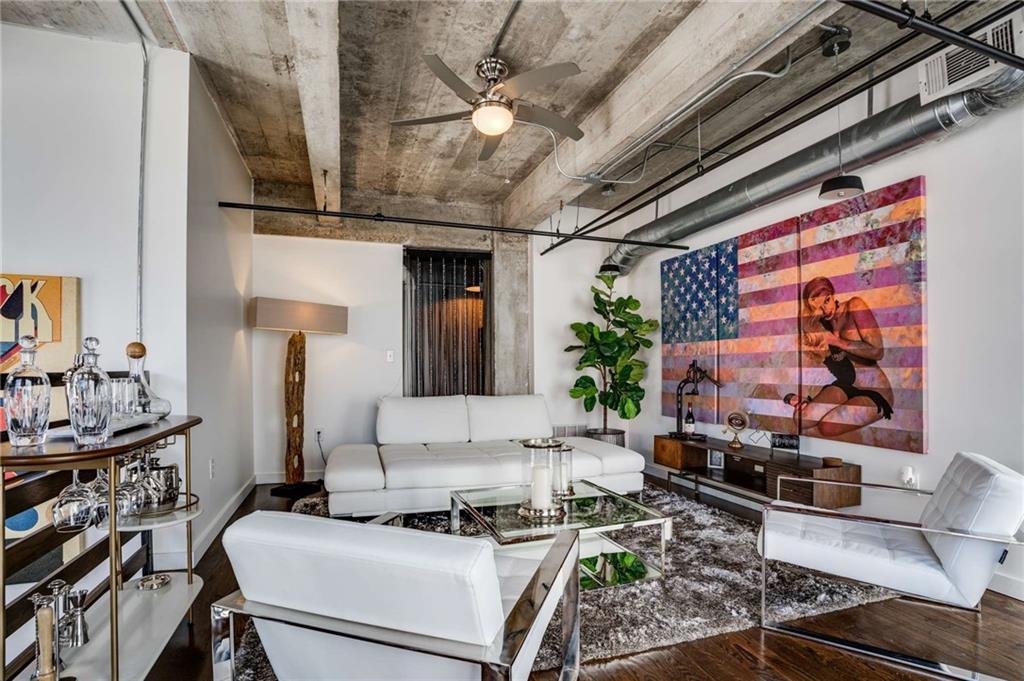 650 Glen Iris Drive NE Unit: 10