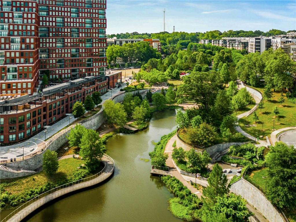 650 Glen Iris Drive NE Unit: 10