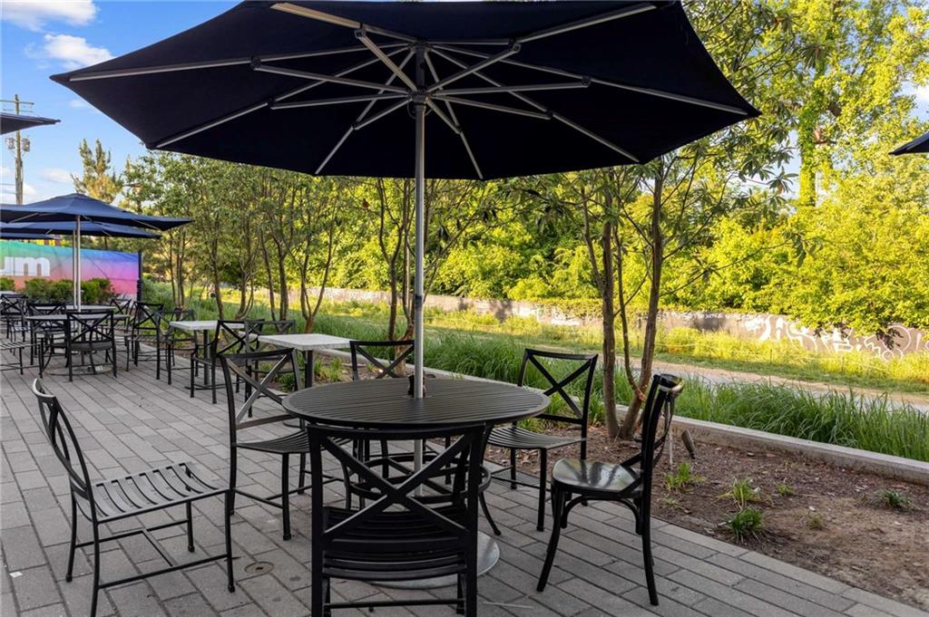 650 Glen Iris Drive NE Unit: 10
