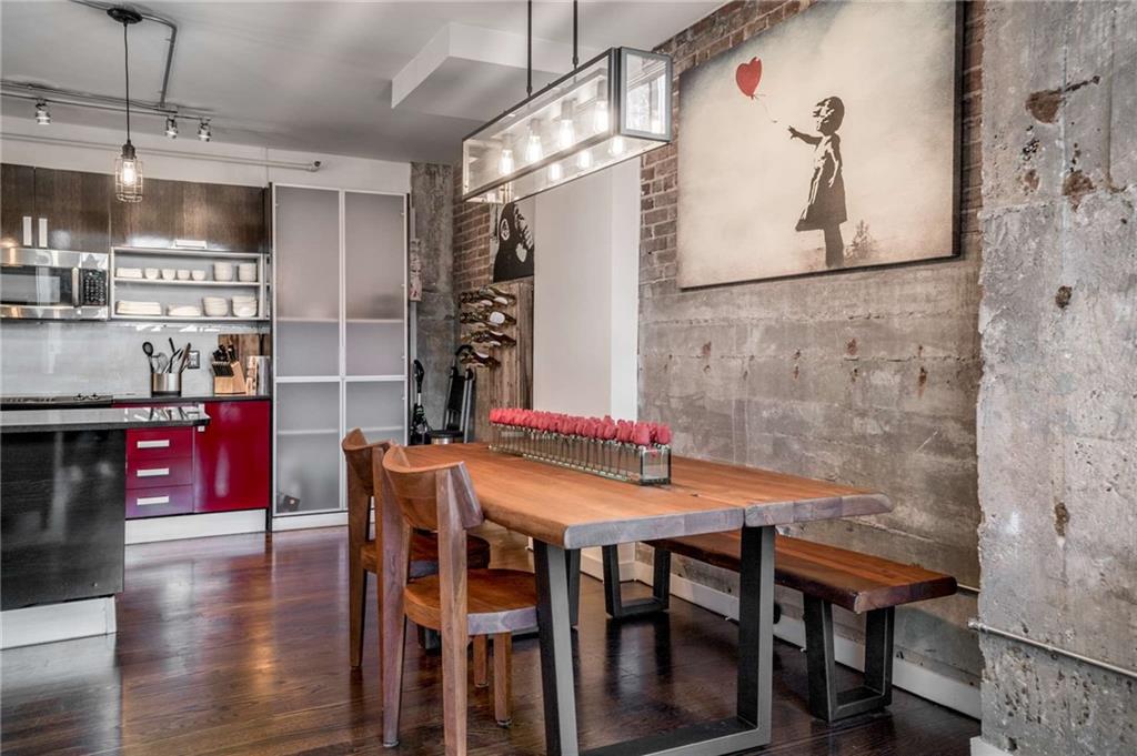 650 Glen Iris Drive NE Unit: 10