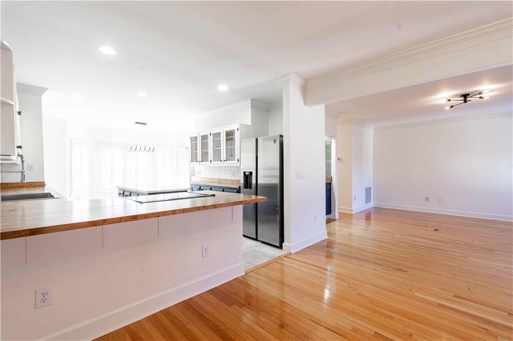 4174 Roswell Road NE Unit: 1