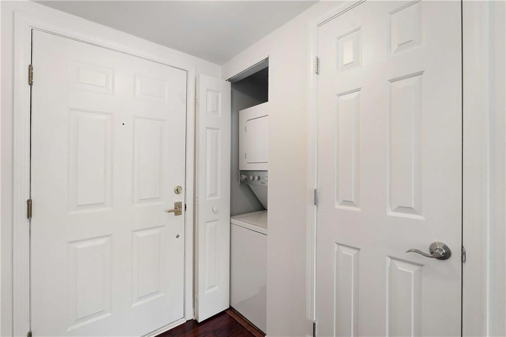 275 13th Street NE Unit 302