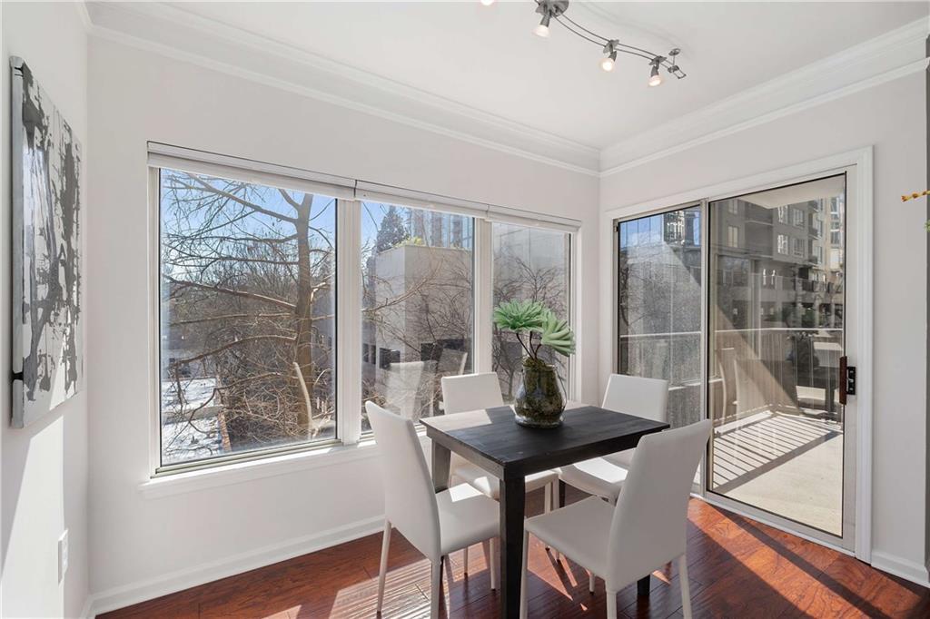 275 13th Street NE Unit 302