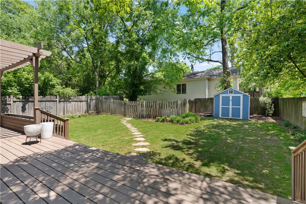 23 Kirkwood Road NE
