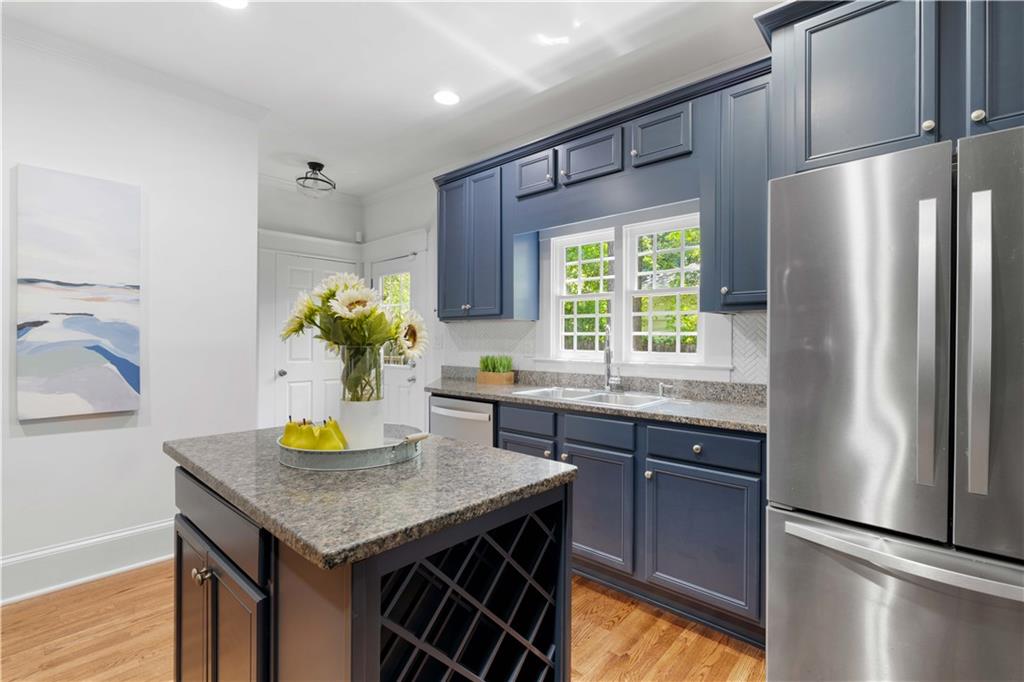 23 Kirkwood Road NE