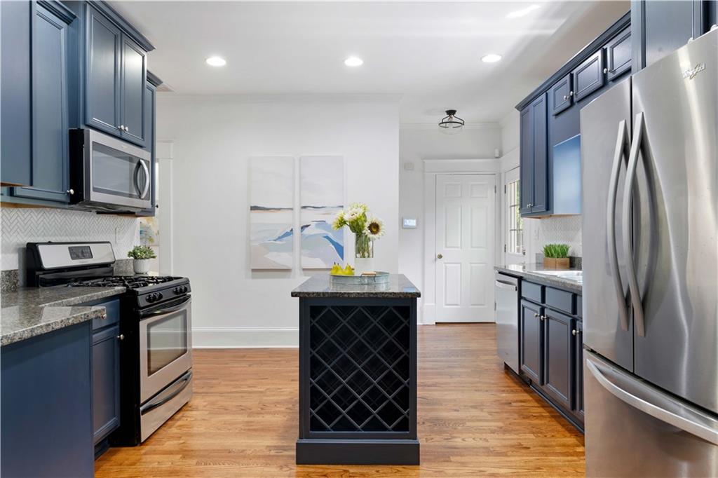 23 Kirkwood Road NE