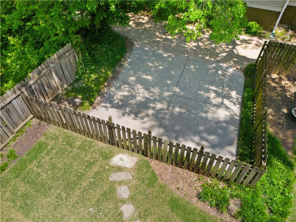 23 Kirkwood Road NE
