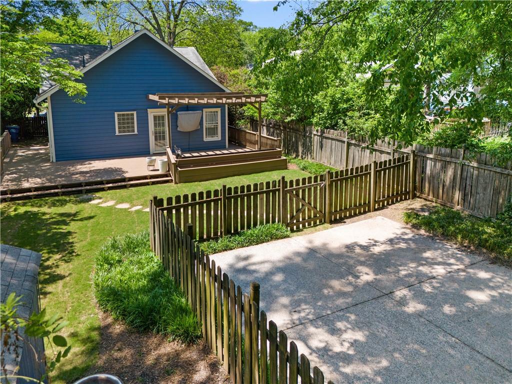 23 Kirkwood Road NE