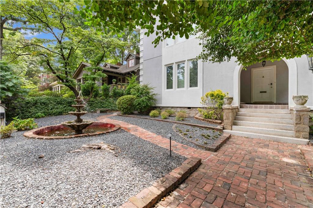 892 Piedmont Avenue NE Unit A