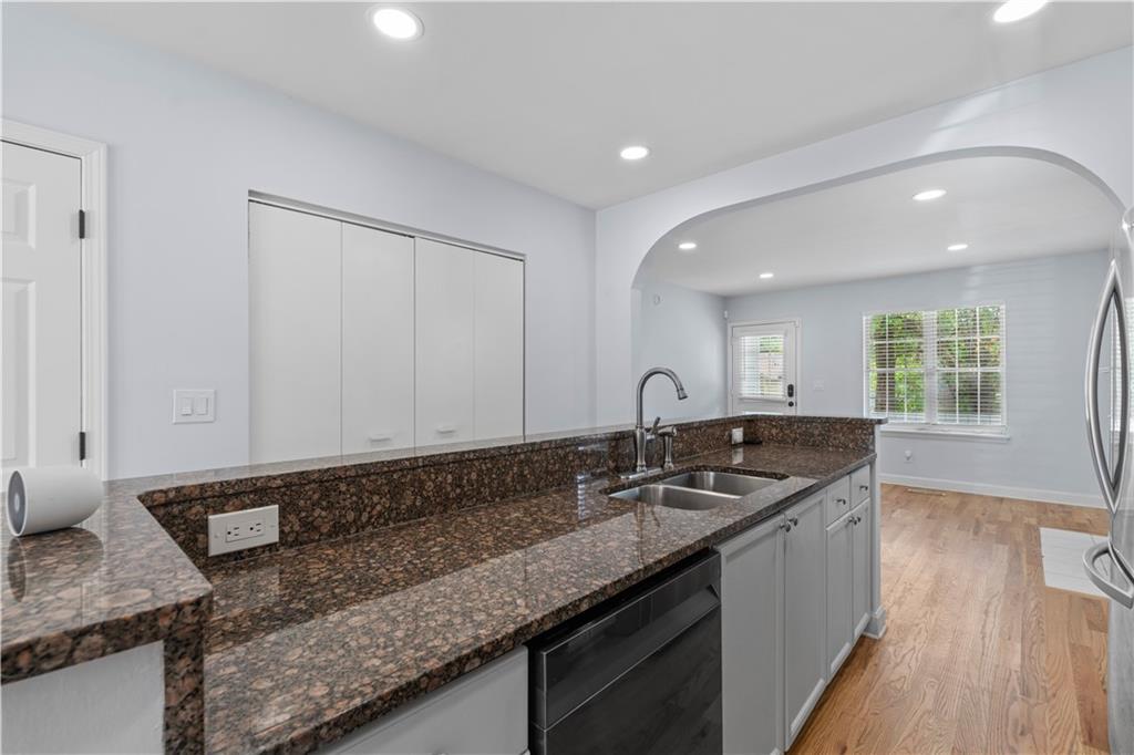 312 Little Street SE