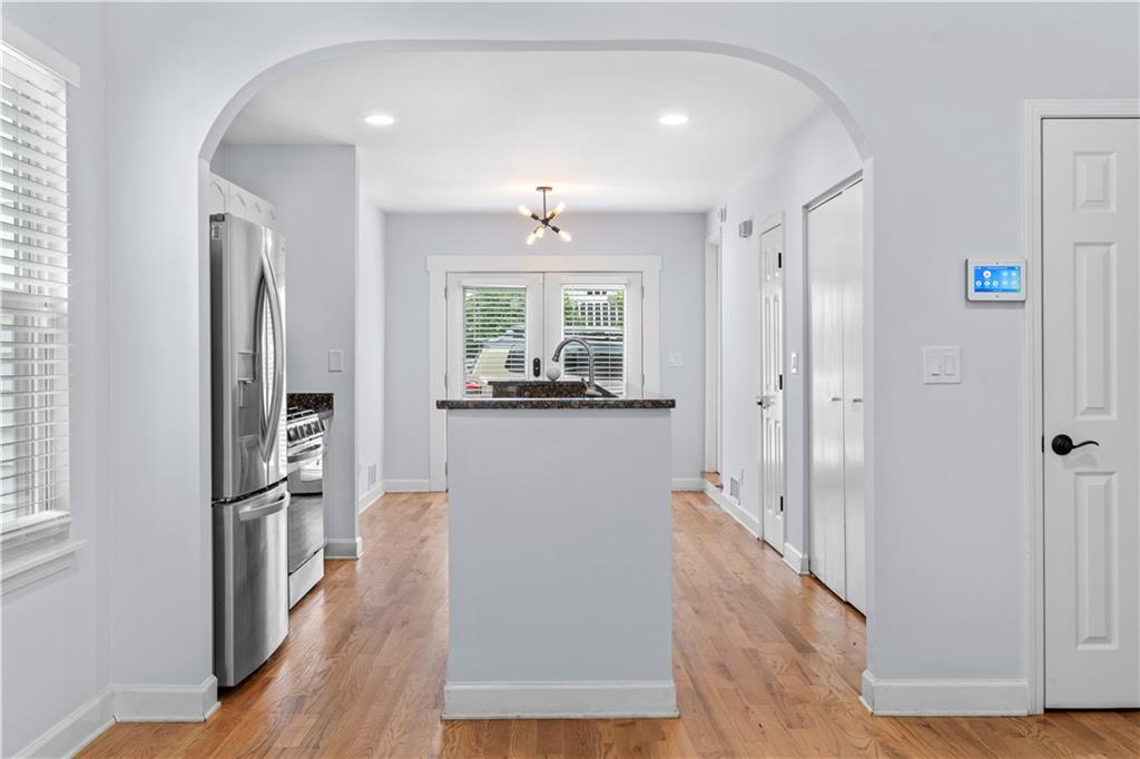 312 Little Street SE