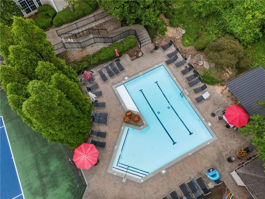 1250 Parkwood Circle SE Unit 400