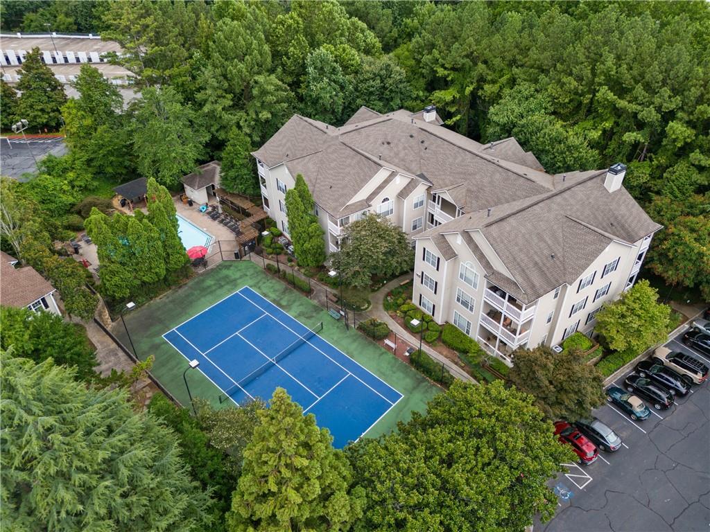 1250 Parkwood Circle SE Unit 400