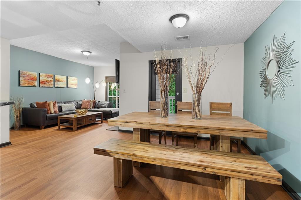 1250 Parkwood Circle SE Unit 400