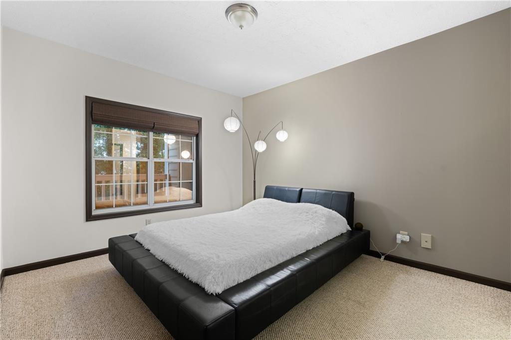 1250 Parkwood Circle SE Unit 400