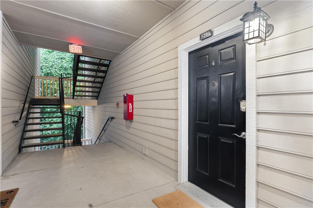 1250 Parkwood Circle SE Unit 400