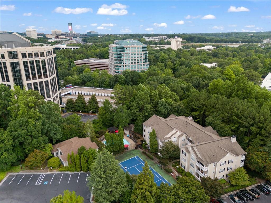 1250 Parkwood Circle SE Unit 400
