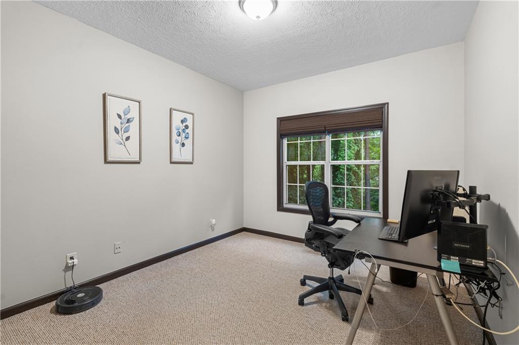1250 Parkwood Circle SE Unit 400