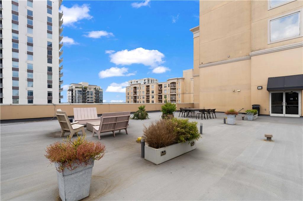 1101 Juniper Street NE Unit 1426