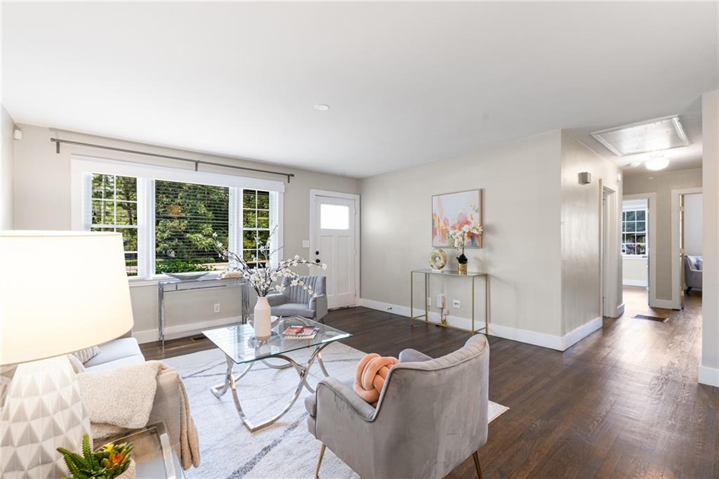 1910 Second Avenue