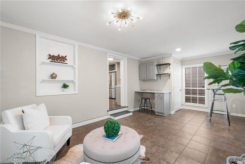 1910 Second Avenue