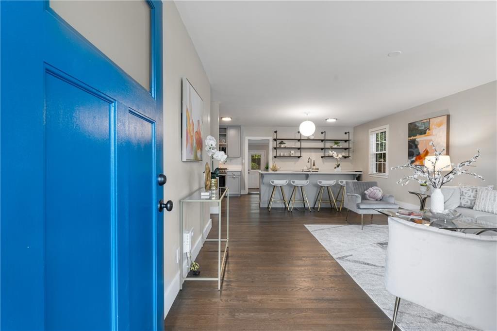 1910 Second Avenue